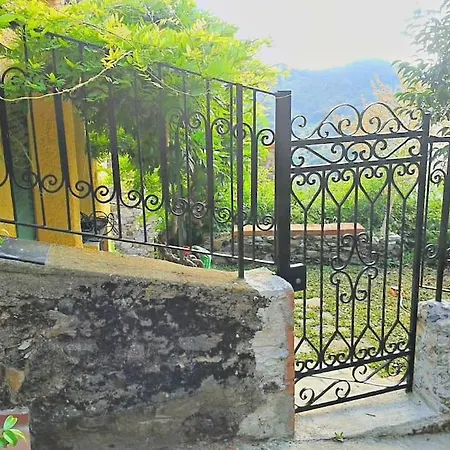 Casa Vacanze Dolce Glicine